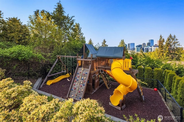 209 Northside Rd, Bellevue, WA 98004 - view of jungle gym featuring fence