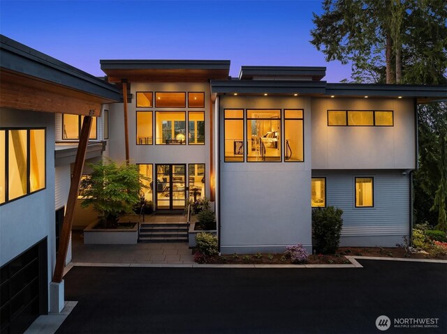 209 Northside Rd, Bellevue, WA 98004 - rear view of house featuring stucco siding