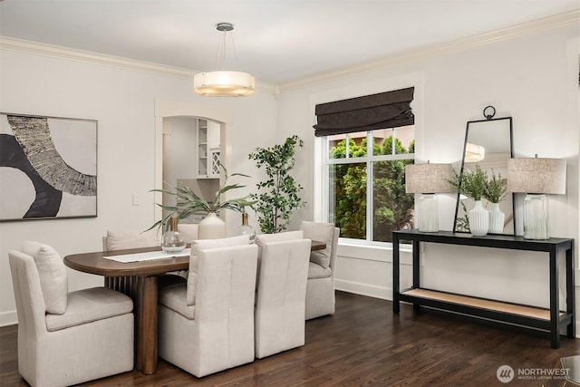 325 6th Ave S, Kirkland, WA 98033 - dining area featuring baseboards, ornamental molding, and wood finished floors
