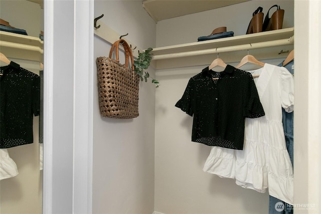 view of mudroom
