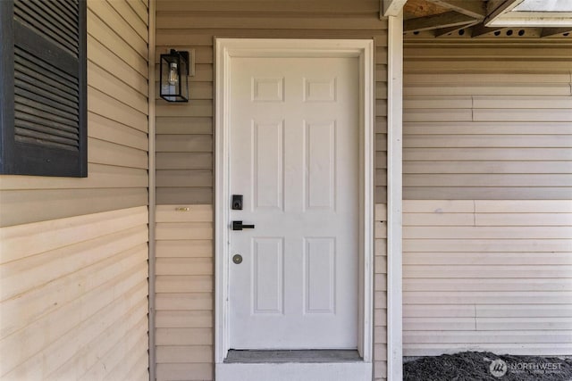view of exterior entry