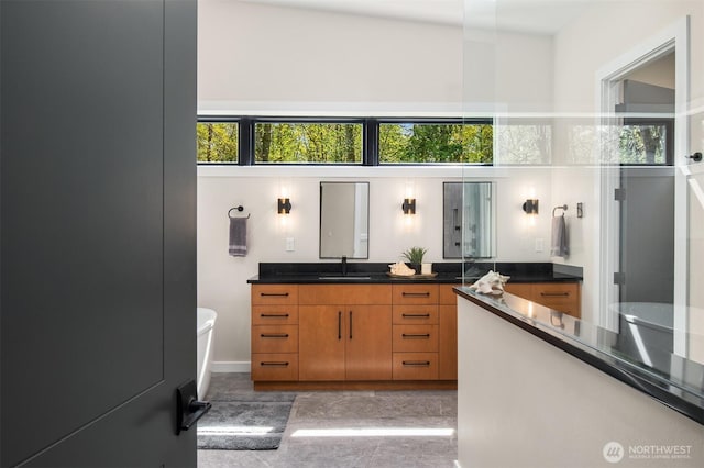 full bath with vanity
