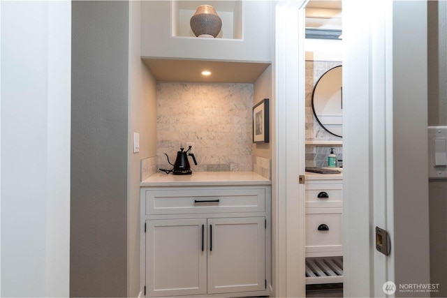 bar with backsplash