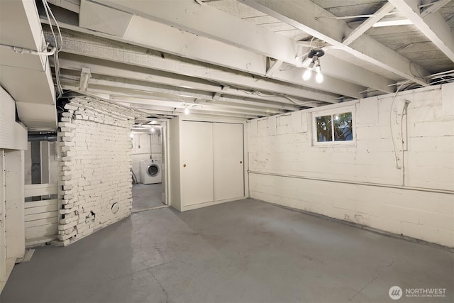below grade area with washer / clothes dryer