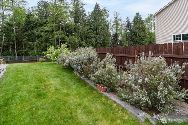 121 George Leslie Dr, Port Ludlow, WA 98365 - view of yard