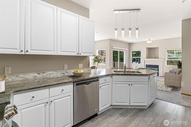 17610 134th Ln SE, Renton, WA 98058 - kitchen featuring a sink, white cabinets, and dishwasher