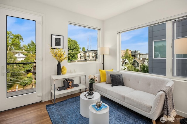 121 12th Ave E Unit 506, Seattle, WA 98102 - view of sunroom