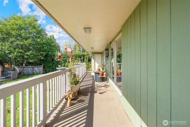 1122 N Skyline Dr, Tacoma, WA 98406 - photo 12