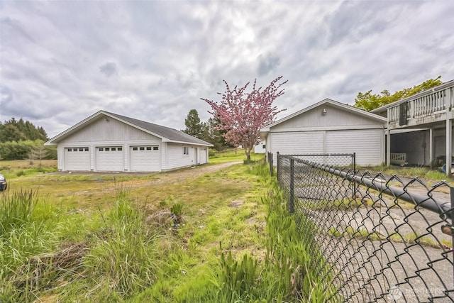 exterior space featuring fence