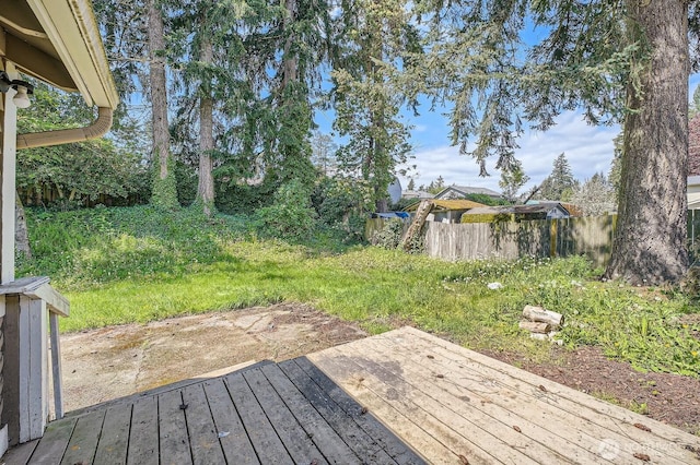 deck with fence