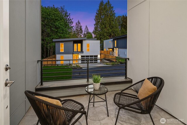 3968 162nd Pl SE, Bellevue, WA 98006 - view of balcony