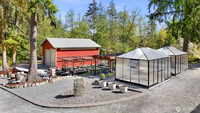 view of outdoor structure with an outdoor structure