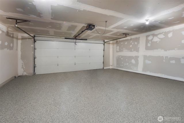 6540 159th Ave NE, Redmond, WA 98052 - garage with a garage door opener