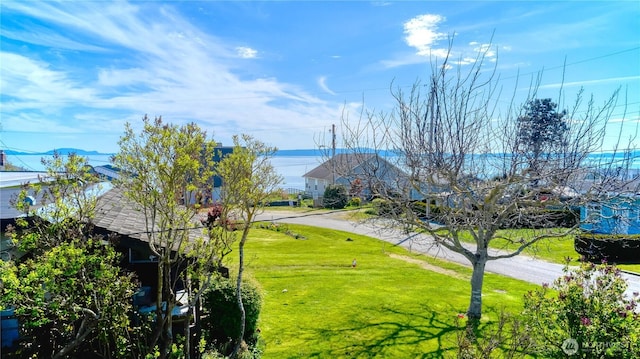 698 Kendor Dr, Point Roberts, WA 98281