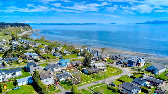 698 Kendor Dr, Point Roberts, WA 98281