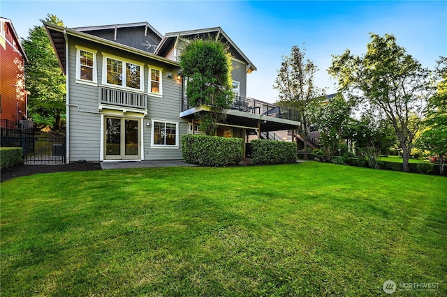 6722 Azalea Way SE, Snoqualmie, WA 98065 - rear view of house featuring a deck