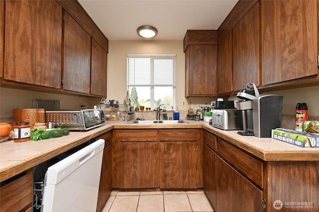 8100 Delridge Way SW Unit 1-3, Seattle, WA 98106 - kitchen featuring light tile patterned flooring, a toaster, a sink, and dishwasher
