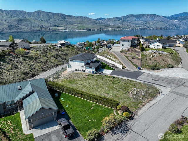 212 Stehekin Way, Chelan, WA 98816
