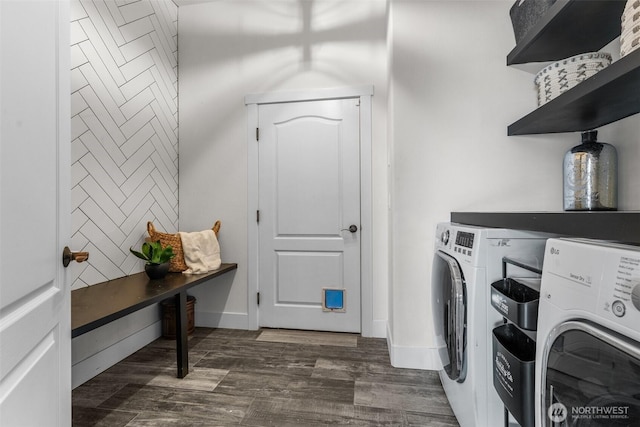 1614 W 51st Ave, Kennewick, WA 99337 - washroom with laundry area, baseboards, washing machine and dryer, and dark wood-style floors