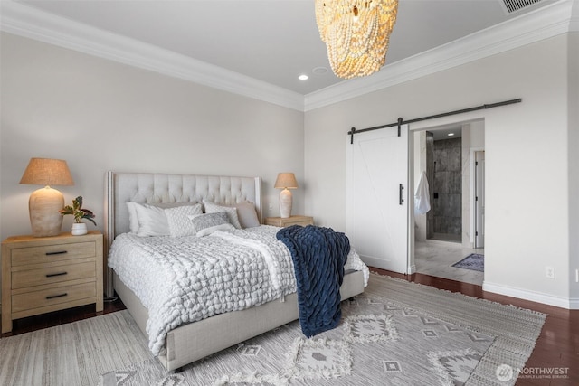 1614 W 51st Ave, Kennewick, WA 99337 - bedroom featuring crown molding, a notable chandelier, a barn door, baseboards, and wood finished floors
