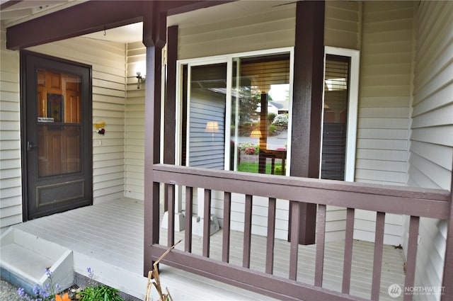 property entrance with a porch