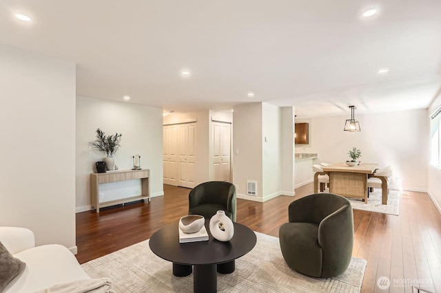 3018 128th Ave SE Unit 10, Bellevue, WA 98005 - living room featuring recessed lighting, visible vents, and wood finished floors