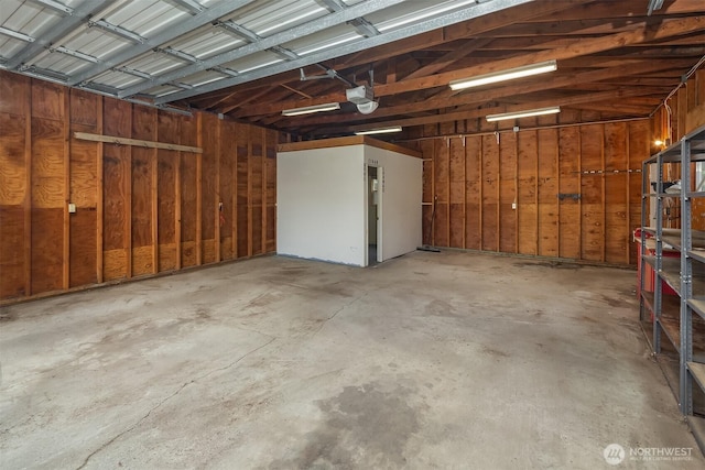 110 NW 110th St, Seattle, WA 98177 - garage featuring a garage door opener