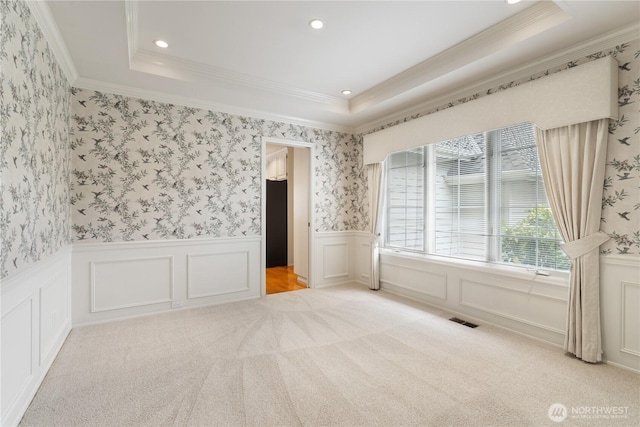 4799 171st Ave SE, Bellevue, WA 98006 - empty room with visible vents, recessed lighting, crown molding, and light carpet