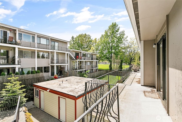 1346 Orleans, Bellingham, WA 98229 - view of balcony