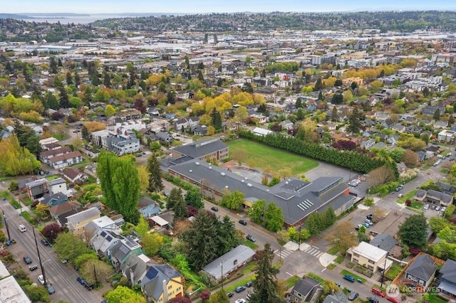 bird's eye view with a residential view