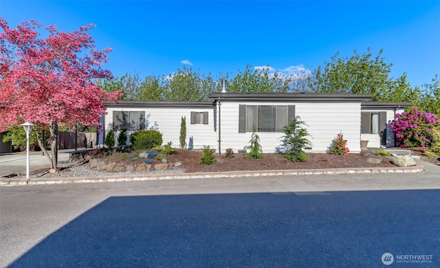 view of manufactured / mobile home