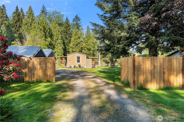 20323 Jordan Rd, Arlington, WA 98223 - view of dirt / gravel driveway