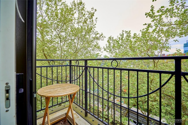 425 Vine St Unit 709, Seattle, WA 98121 - view of balcony