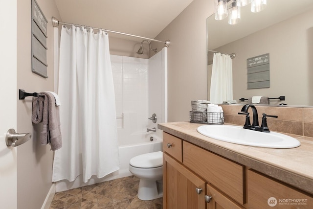 2608 SW Myrtle St, Seattle, WA 98106 - full bathroom with vanity, shower / bath combination with curtain, and toilet