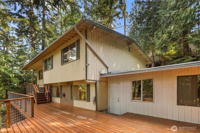 540 SW Fernwood St, Issaquah, WA 98027 - rear view of house featuring stairs and a deck