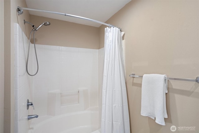 full bathroom featuring shower / bath combo