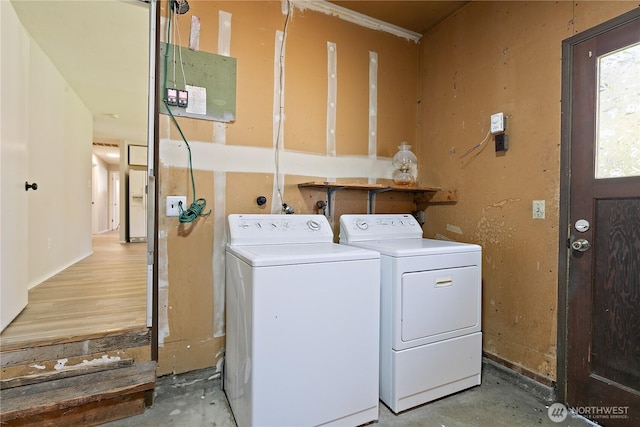 801 141st St S, Tacoma, WA 98444 - clothes washing area with baseboards, laundry area, and washer and clothes dryer