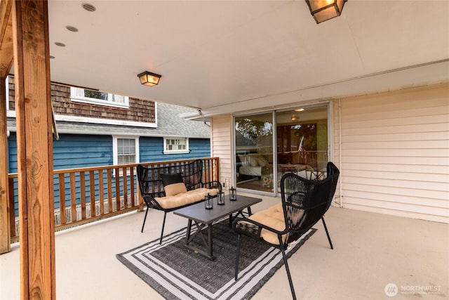 12223 4th Ave NW, Seattle, WA 98177 - view of patio