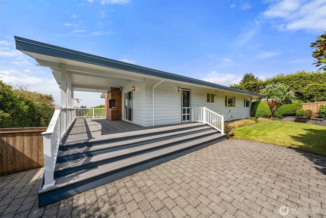 13445 SE 43rd St, Bellevue, WA 98006 - single story home with fence, a patio area, and a front yard