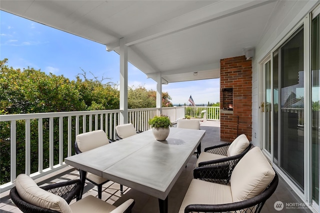 13445 SE 43rd St, Bellevue, WA 98006 - balcony featuring outdoor dining area