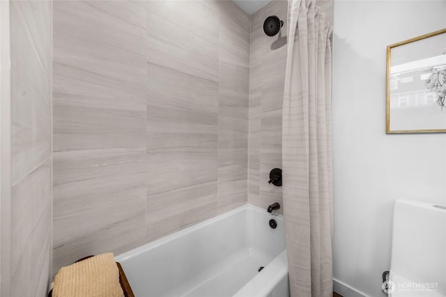 full bath featuring shower / bathtub combination with curtain