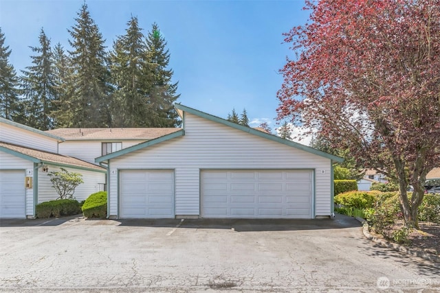 view of detached garage