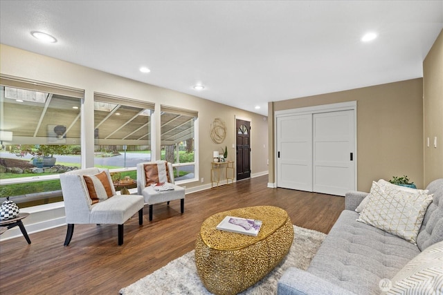 19542 6th Ave NE, Shoreline, WA 98155 - living area featuring recessed lighting, baseboards, and wood finished floors