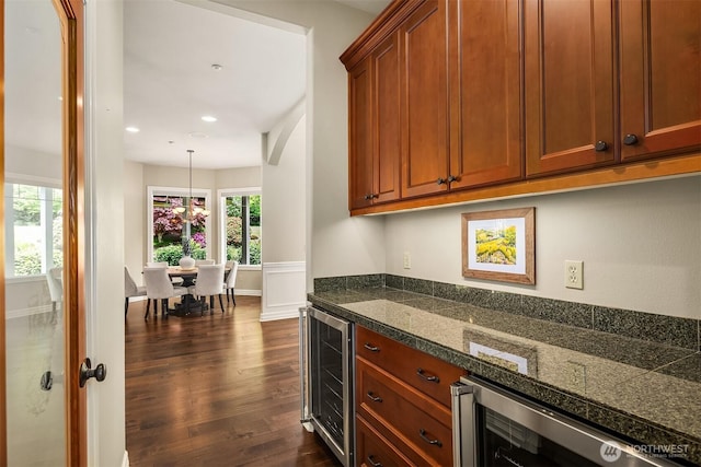 24270 SE 147th Pl, Issaquah, WA 98027 - indoor dry bar featuring wine cooler, dark wood finished floors, recessed lighting, and baseboards