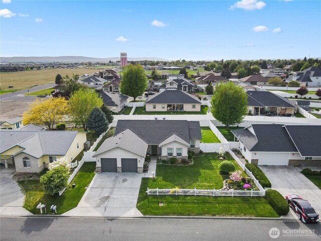drone / aerial view featuring a residential view