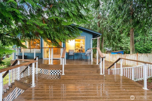 deck featuring fence