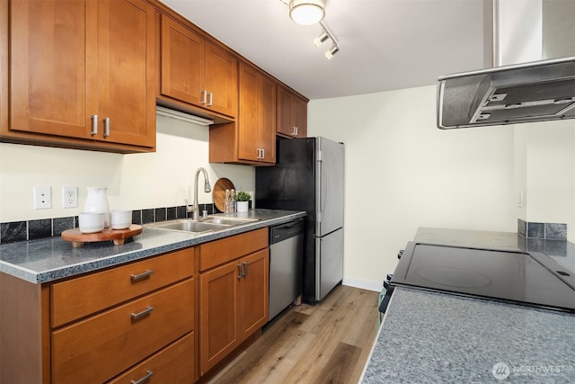 1730 Taylor Ave N Unit 409, Seattle, WA 98109 - photo 19