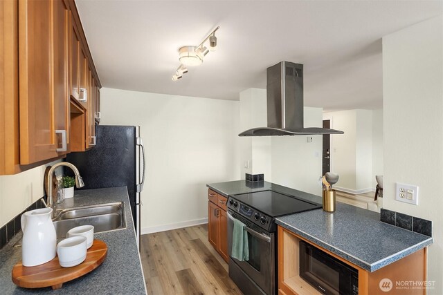 1730 Taylor Ave N Unit 409, Seattle, WA 98109 - photo 20