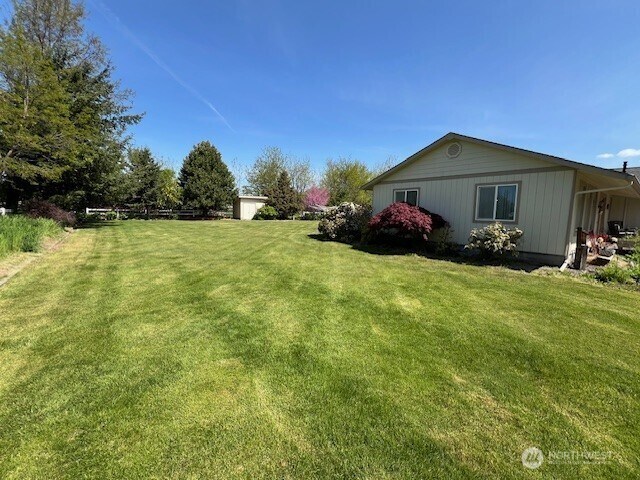 1557 Shelton Rd, Walla Walla, WA 99362 - view of green lawn