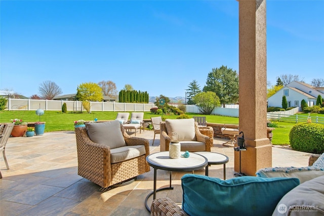 2961 Kendall Rd, Walla Walla, WA 99362 - view of patio featuring an outdoor living space